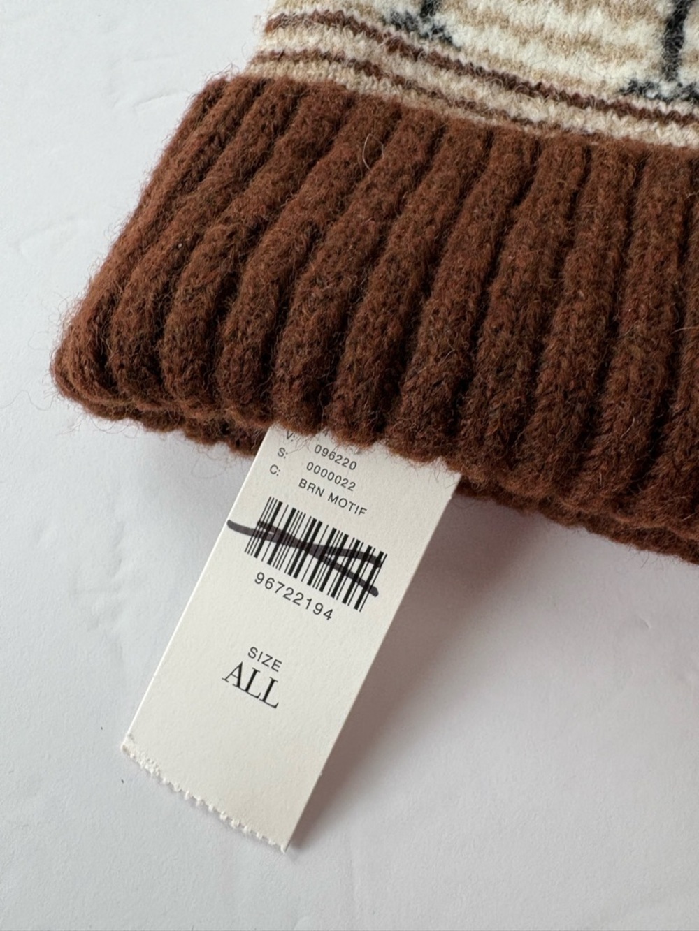 NWT Anthropologie Maeve Fairisle Holiday Libations Icon Beanie - Picture 9 of 10